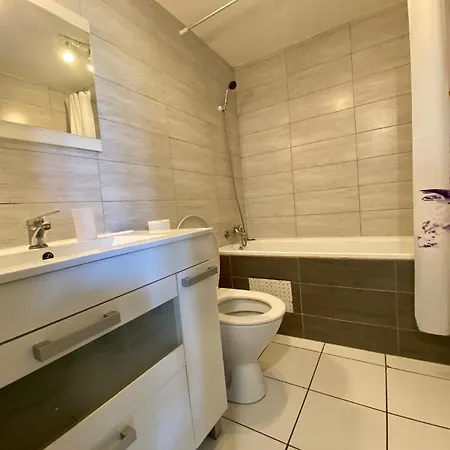 Aigle D Or Apartamento