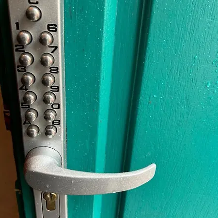 Aigle D Or Apartamento